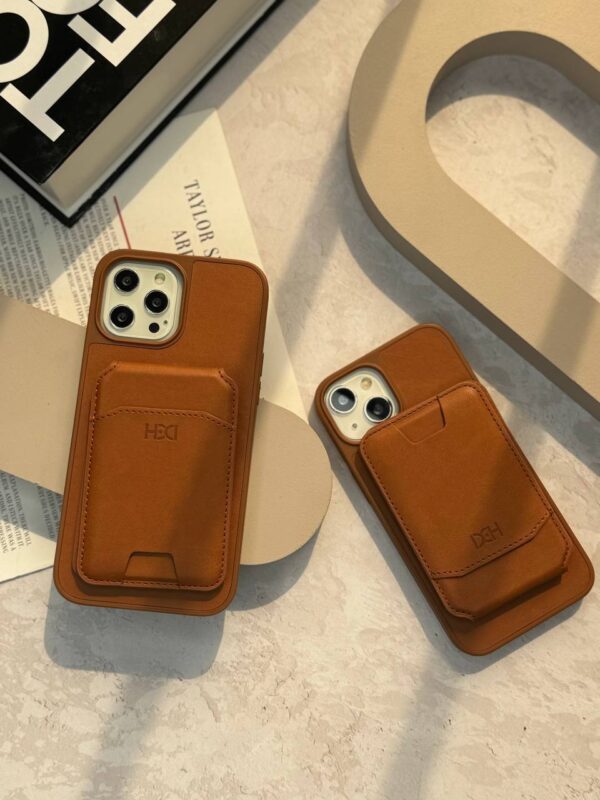 قاب ایفون  چرمی جاکارتی برند HDD - Image 2