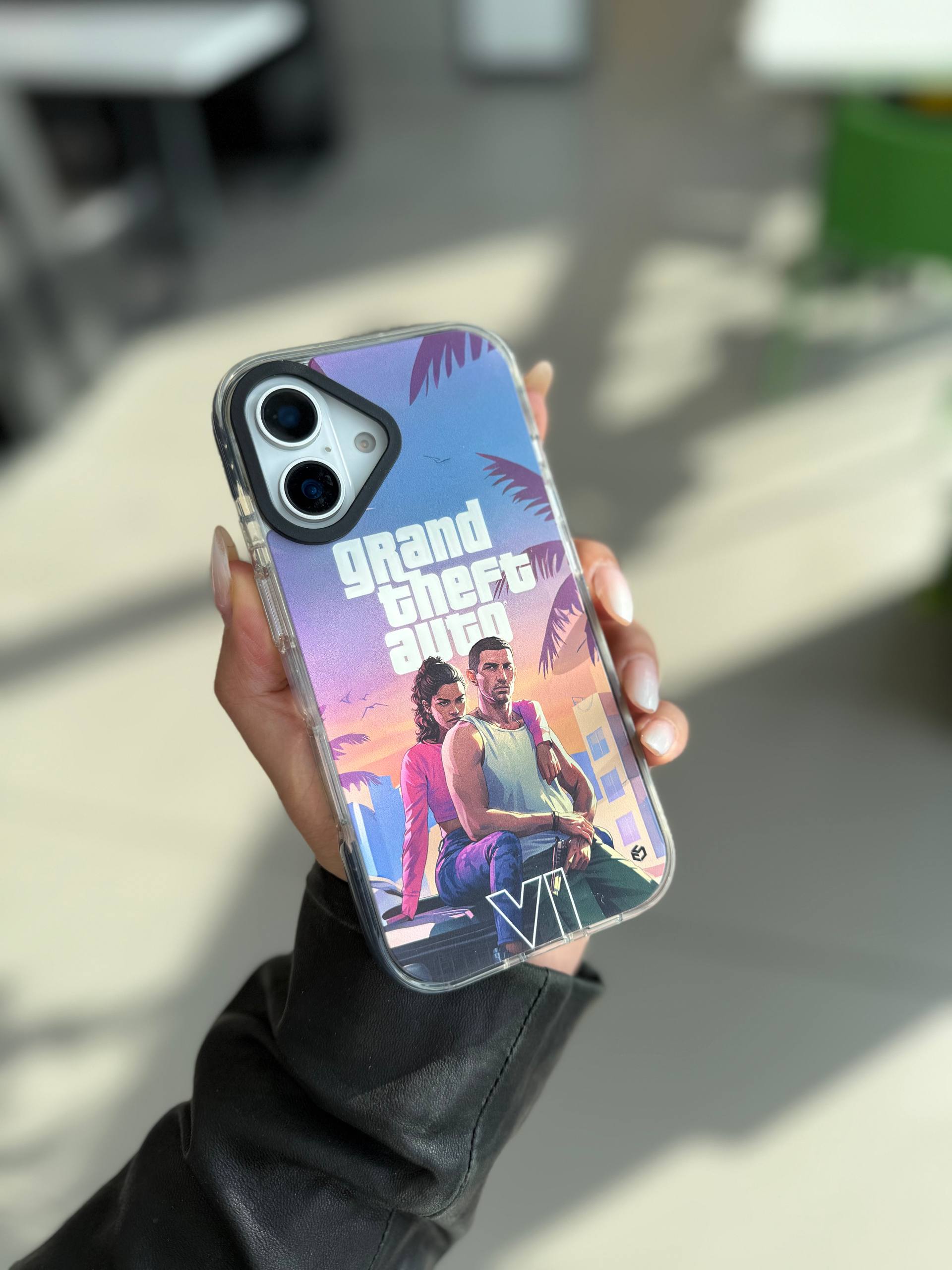 قاب ایفون GTA VIمگسیف دار - Image 2